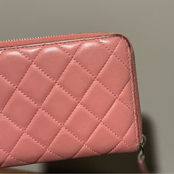 CHANEL Pink Quilted Zip Wallet - Picture 3 of 16